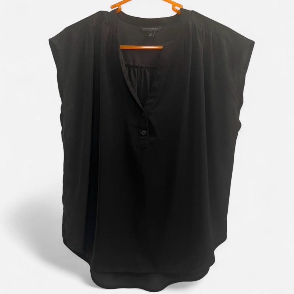 Banana Republic Black Women's Blouse